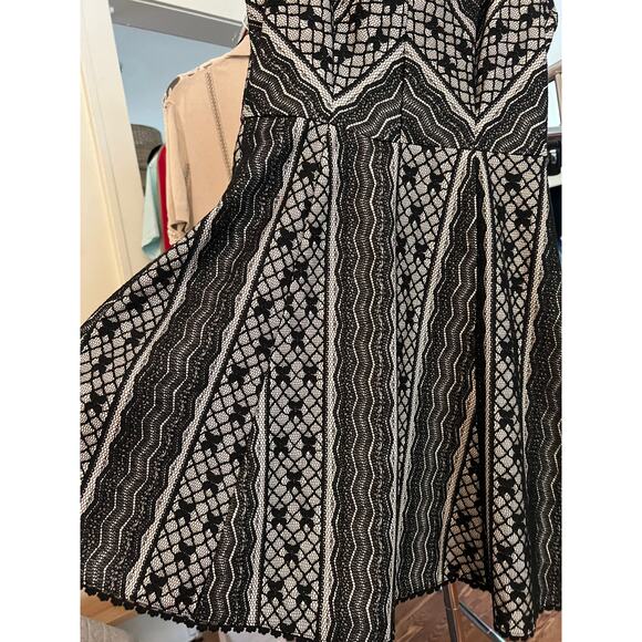 Free People Cut out Fit and Flare Black Lace Dress- Size 2 - Picture 6 of 8